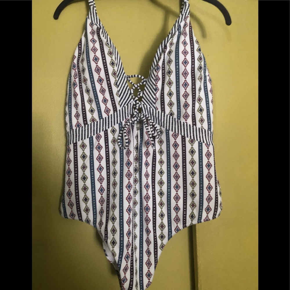 Bathing suit. White background, red, blue, yellow. Jessica Simpson. NWOT.